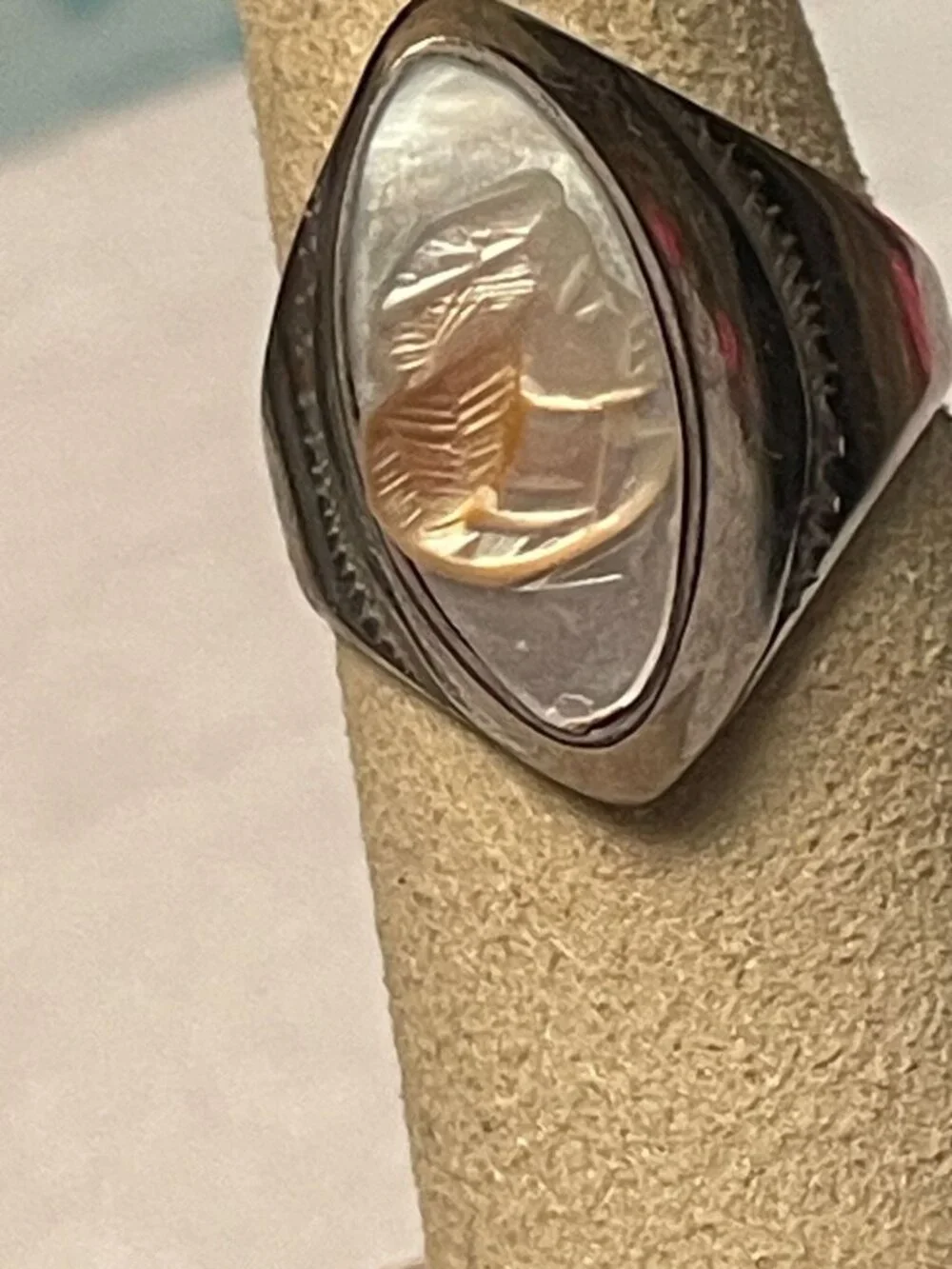Vintage Silver Signet Ring With Carved Hardstone Intaglio Cameo Woman Right Faci